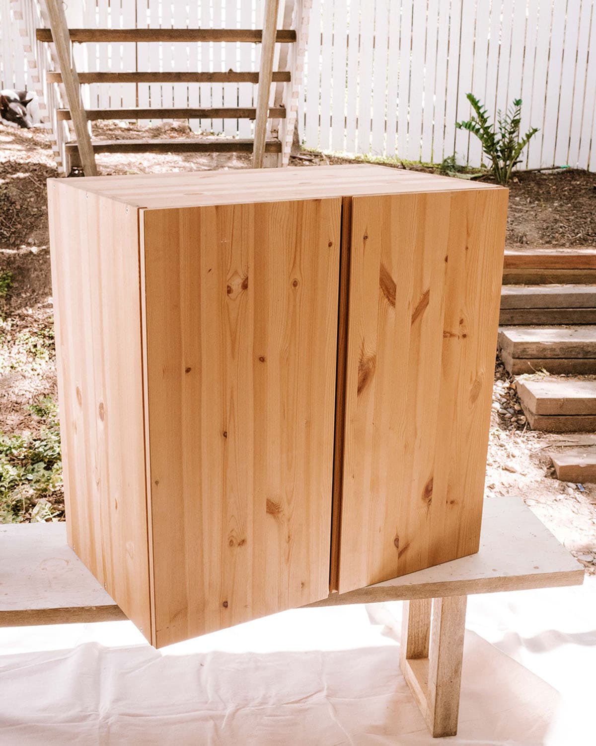 Striped Cabinet - Preparation