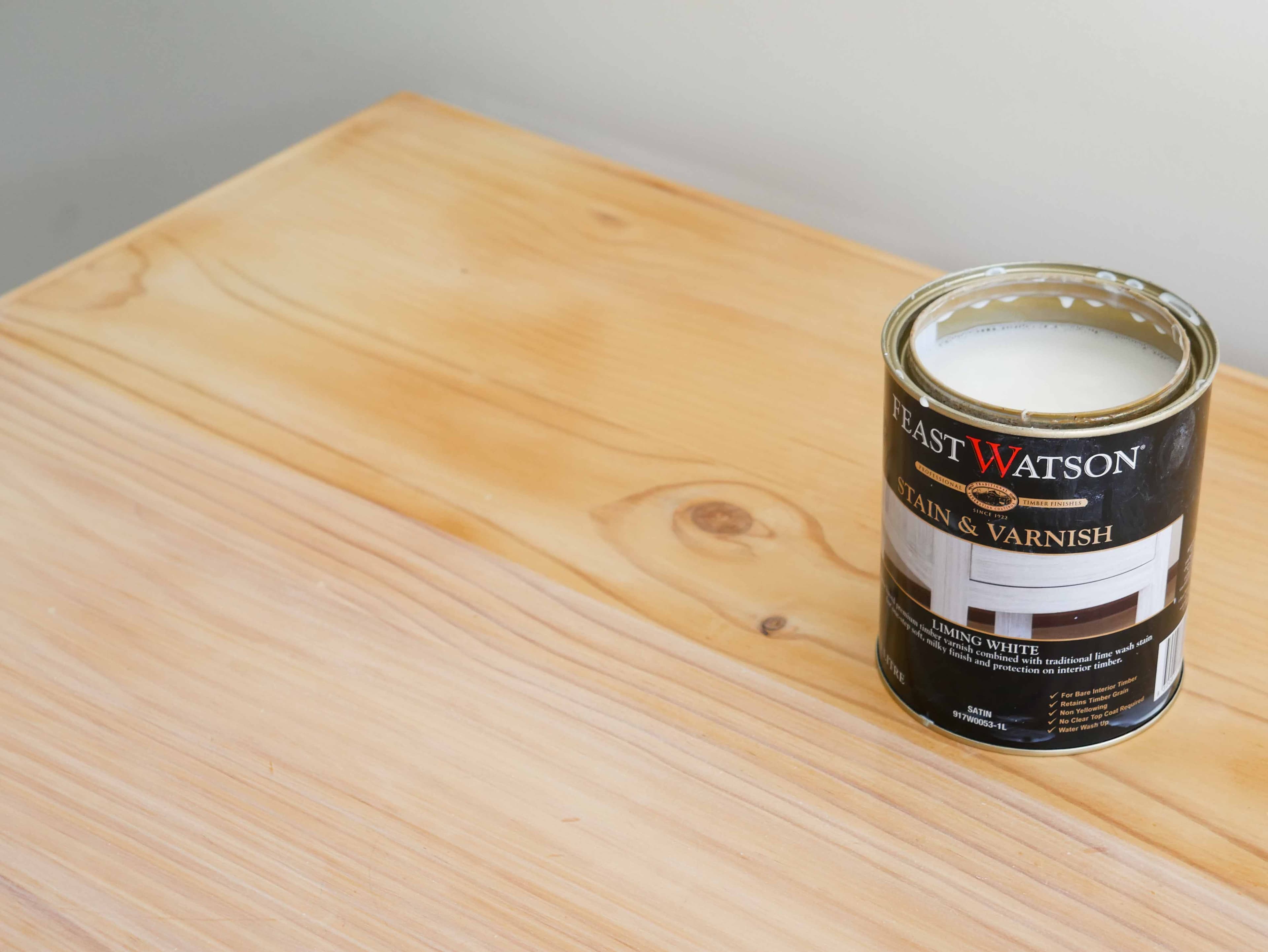 Dot+Pop's upcycled coffee table project.